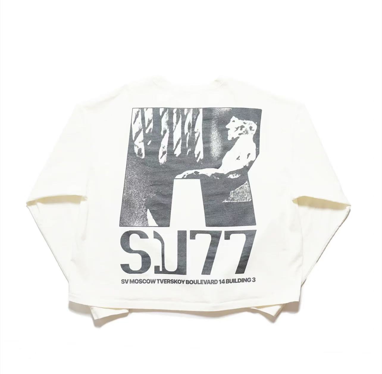 RRR123 Sculpture Graphic Long‑Sleeve Tee