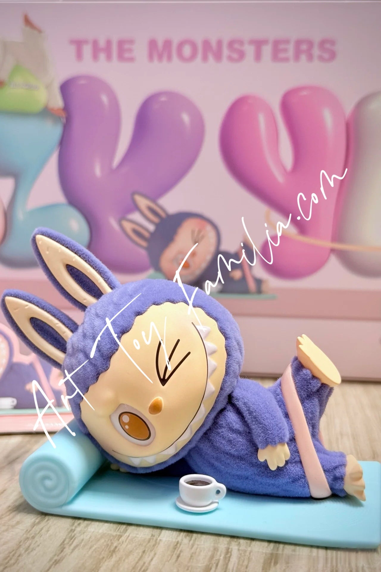THE MONSTERS Lazy Yoga Series Figures
