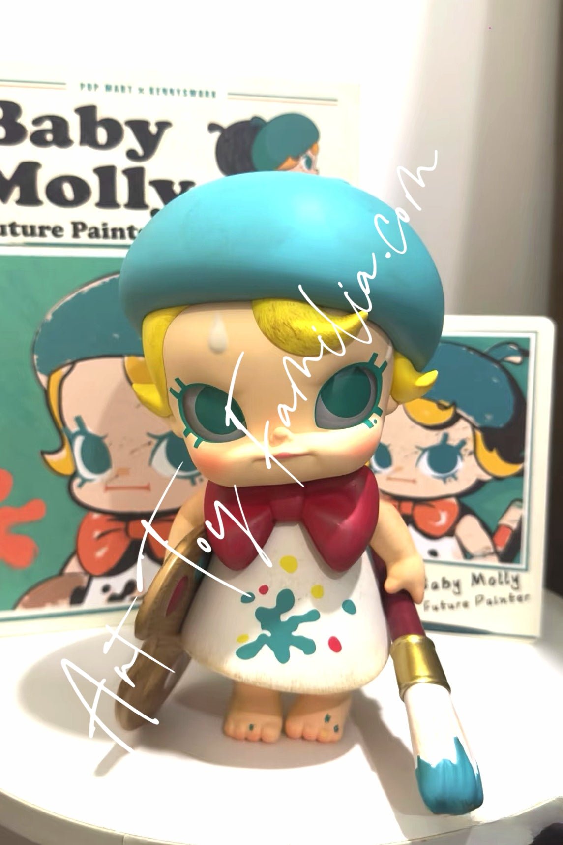 Baby Molly Future Painter Figurine