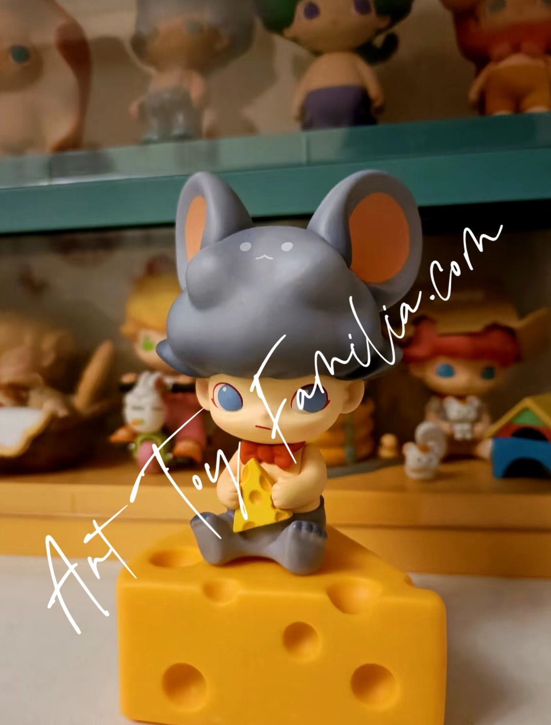 Dimoo Cheese Figurine