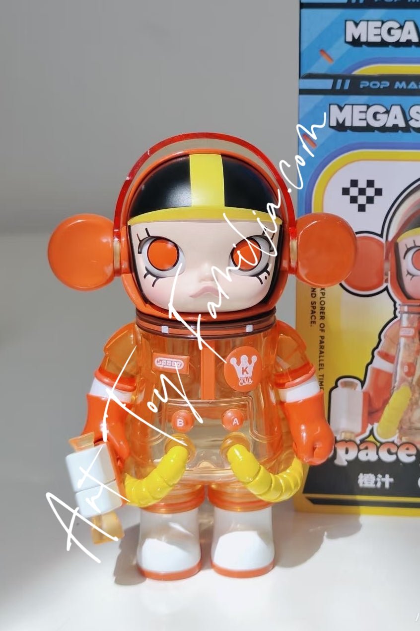 100% MEGA Space Molly 100% Series 4