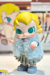 Baby Molly Winter Fit Check Series Vinyl Plush Pendant