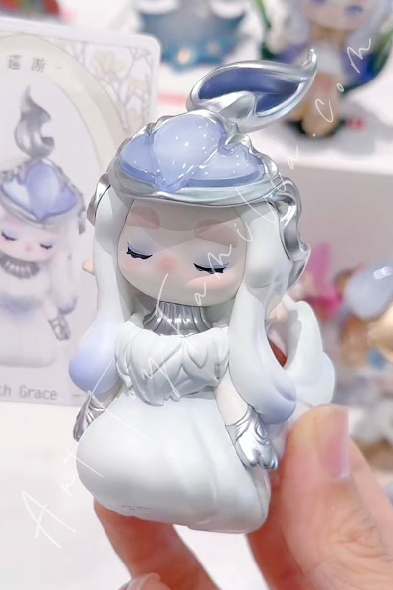 Chaka Luminous Reverie Series