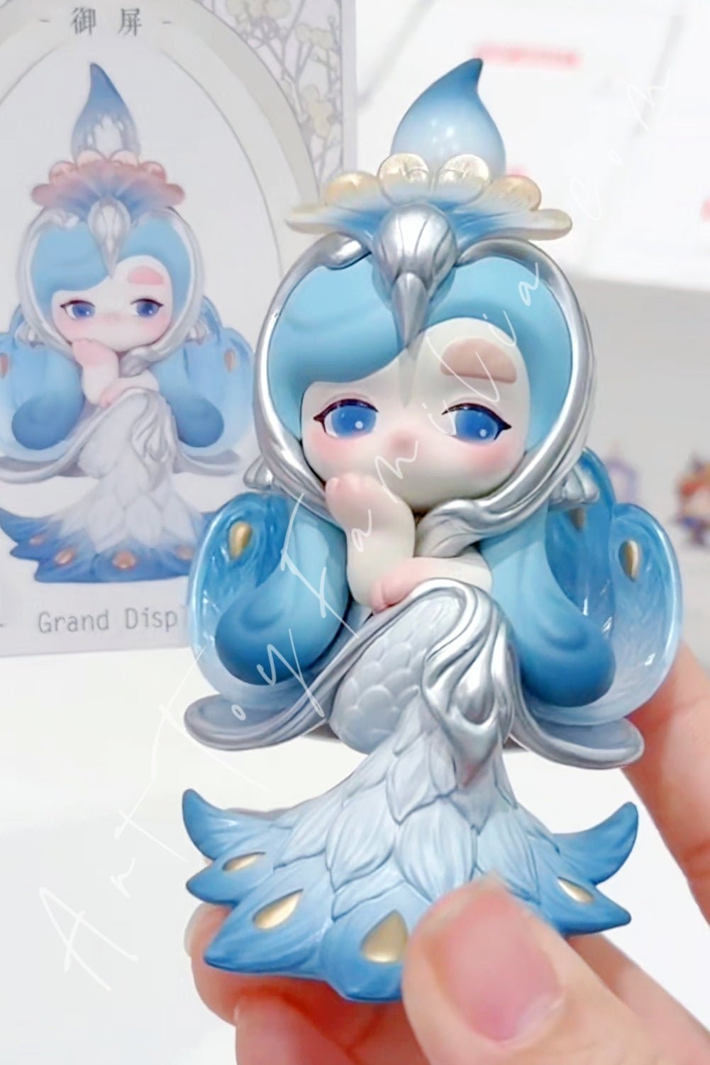 Chaka Luminous Reverie Series
