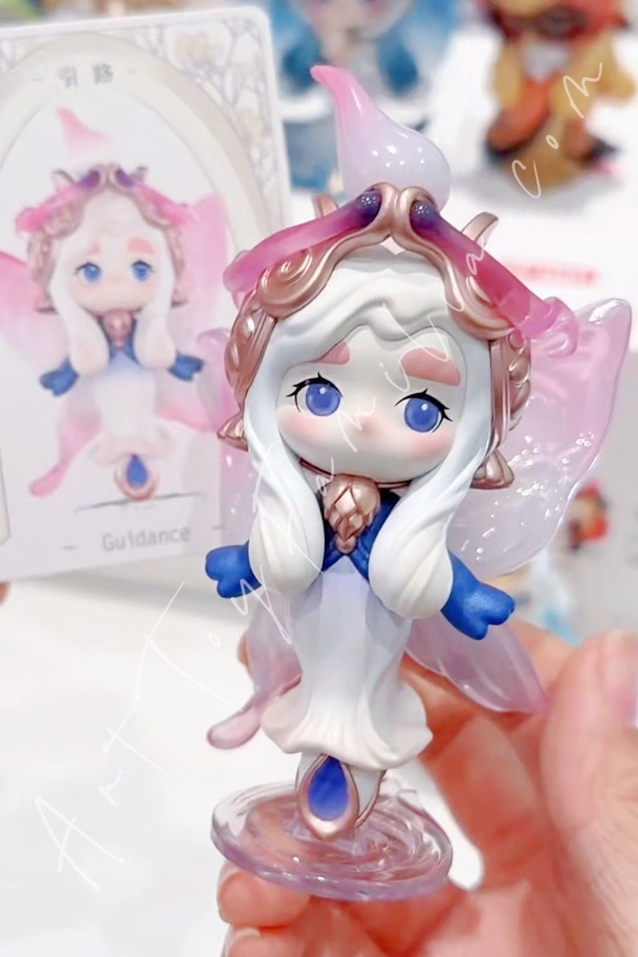 Chaka Luminous Reverie Series