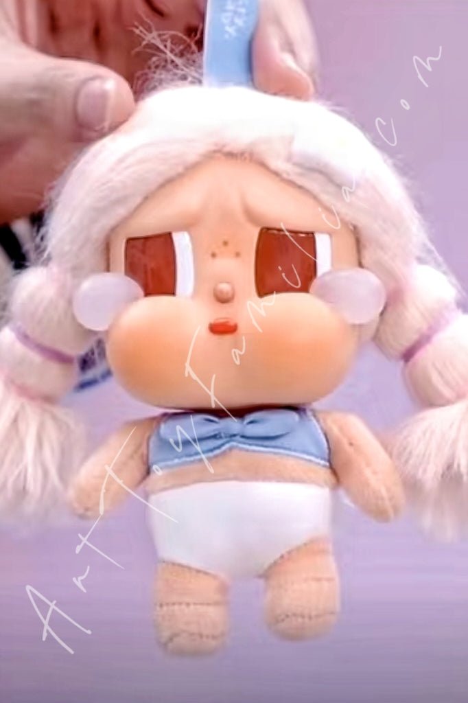 Crybaby Vacation Mode On Series Vinyl Plush Pendant