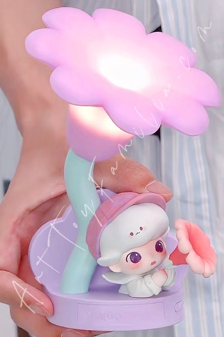 Dimoo Moments in Bloom Series Sensor-activated Nightlight