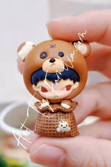 Hirono Back To Play Mini Figurine