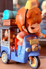 Hirono Tuk-Tuk Figurine