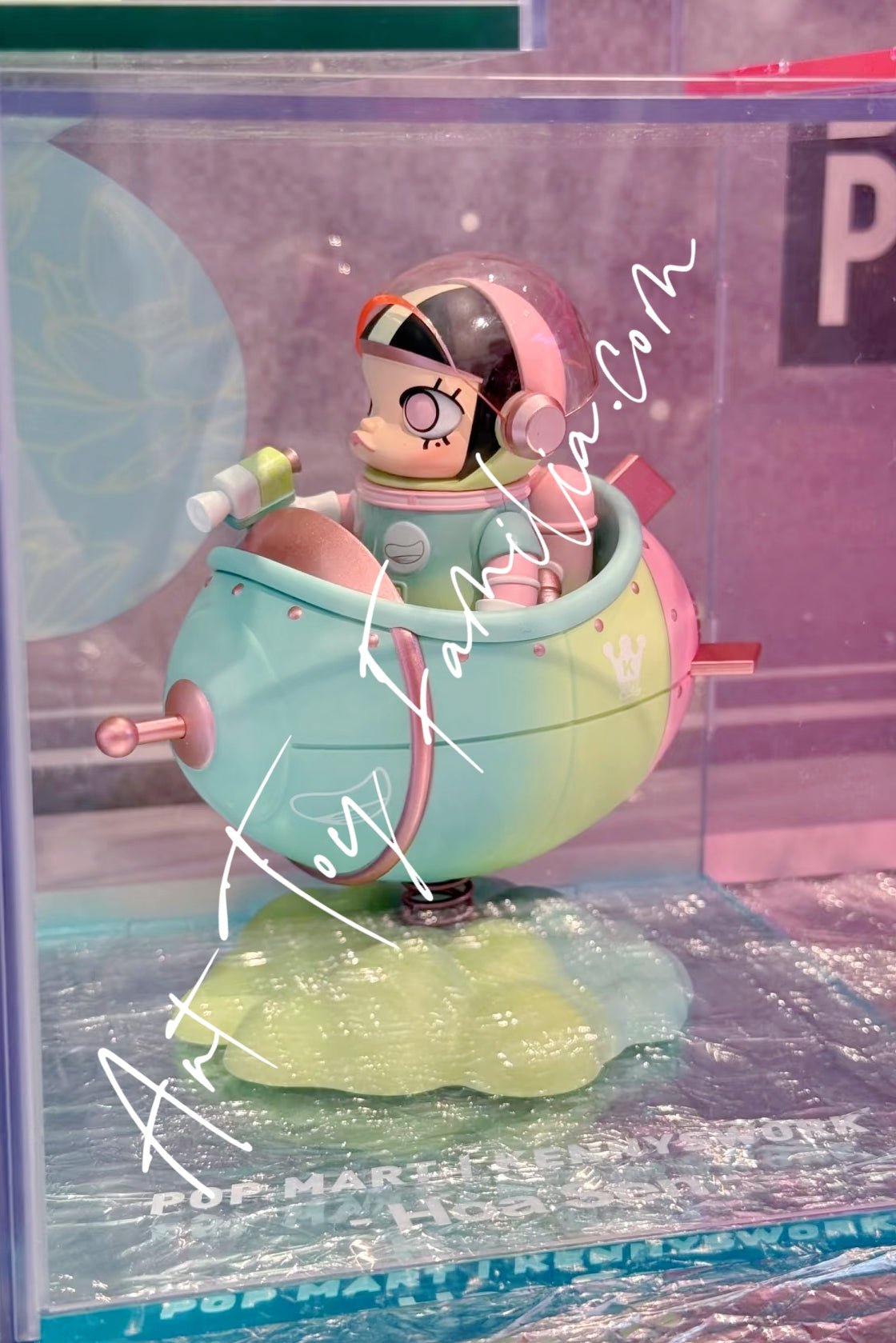 MEGA Space Molly 100% Blooming Series Lotus Figurine