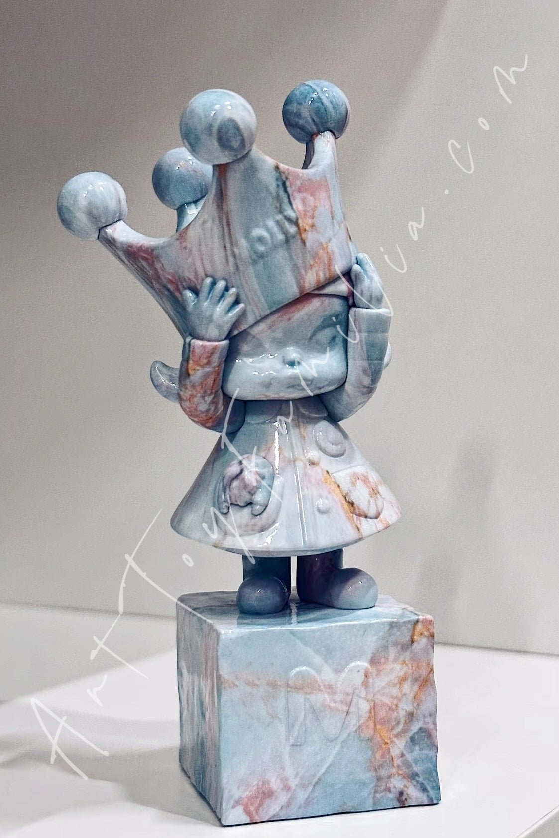 Molly Anniversary Statues Classical Retro 2 Series