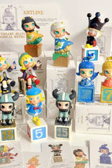 Molly Anniversary Statues Classical Retro 2 Series