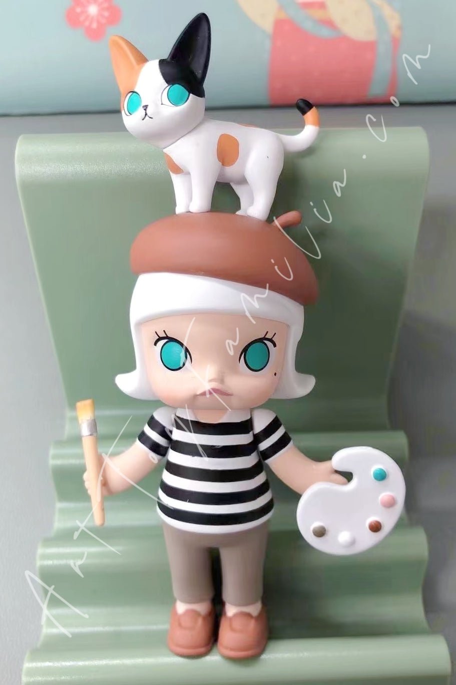 Molly Auction Series