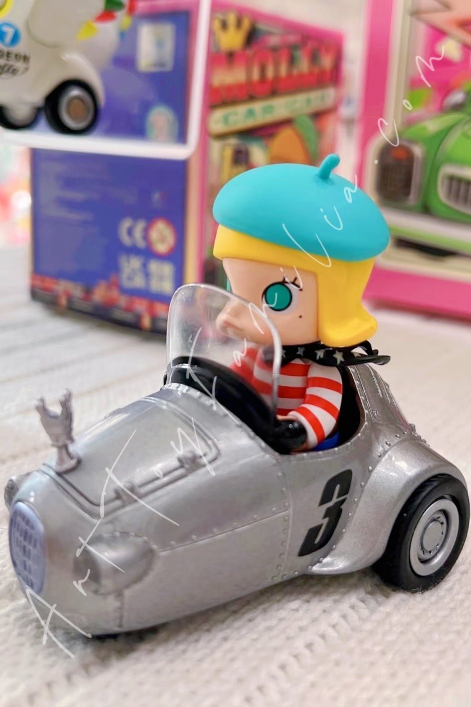 Molly Car Car Series