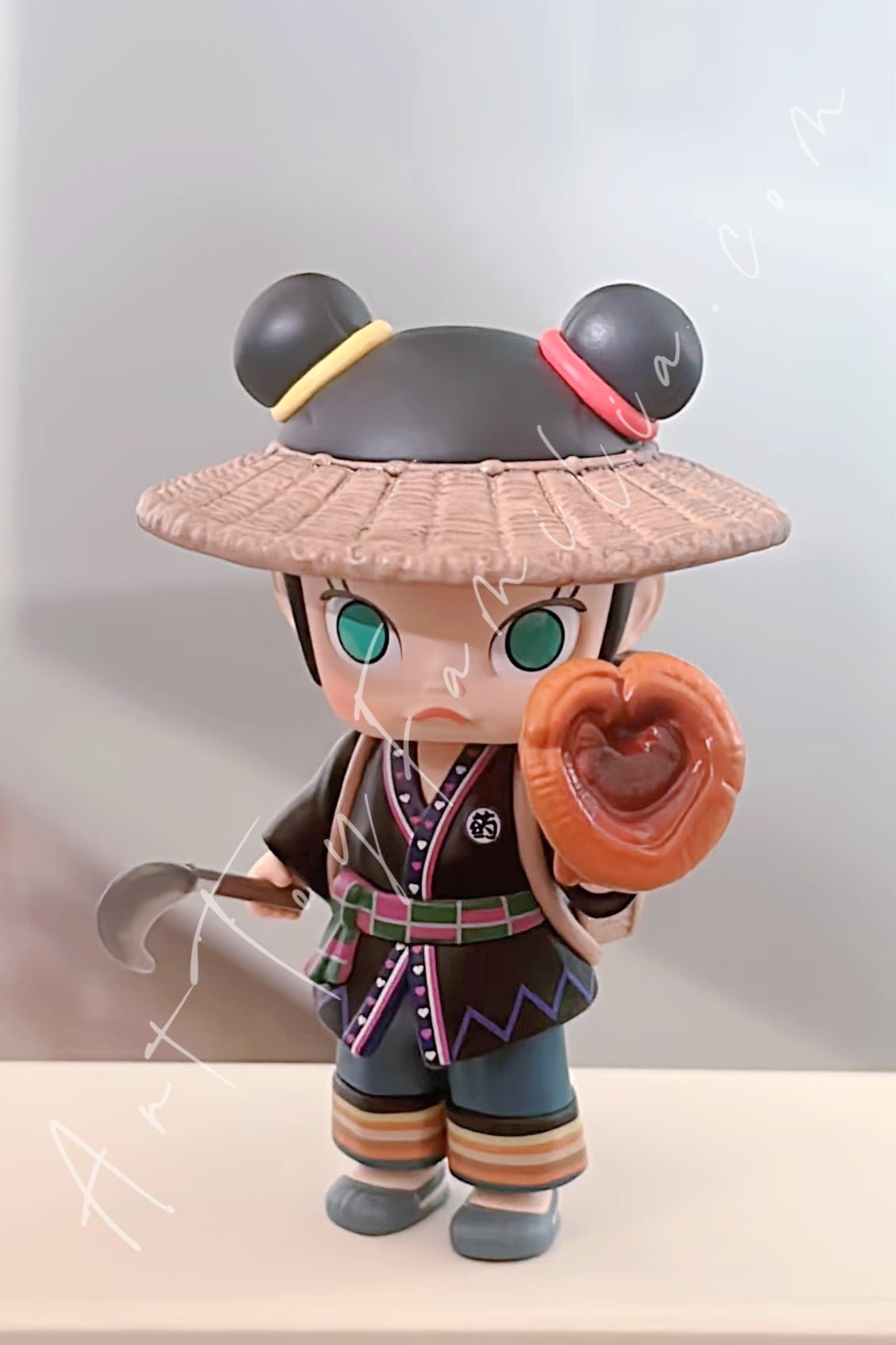 Molly Chinese Herbal-Ling Zhi Figurine