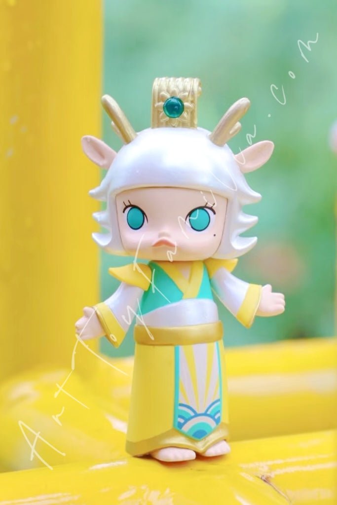 Molly Journey To The West Series