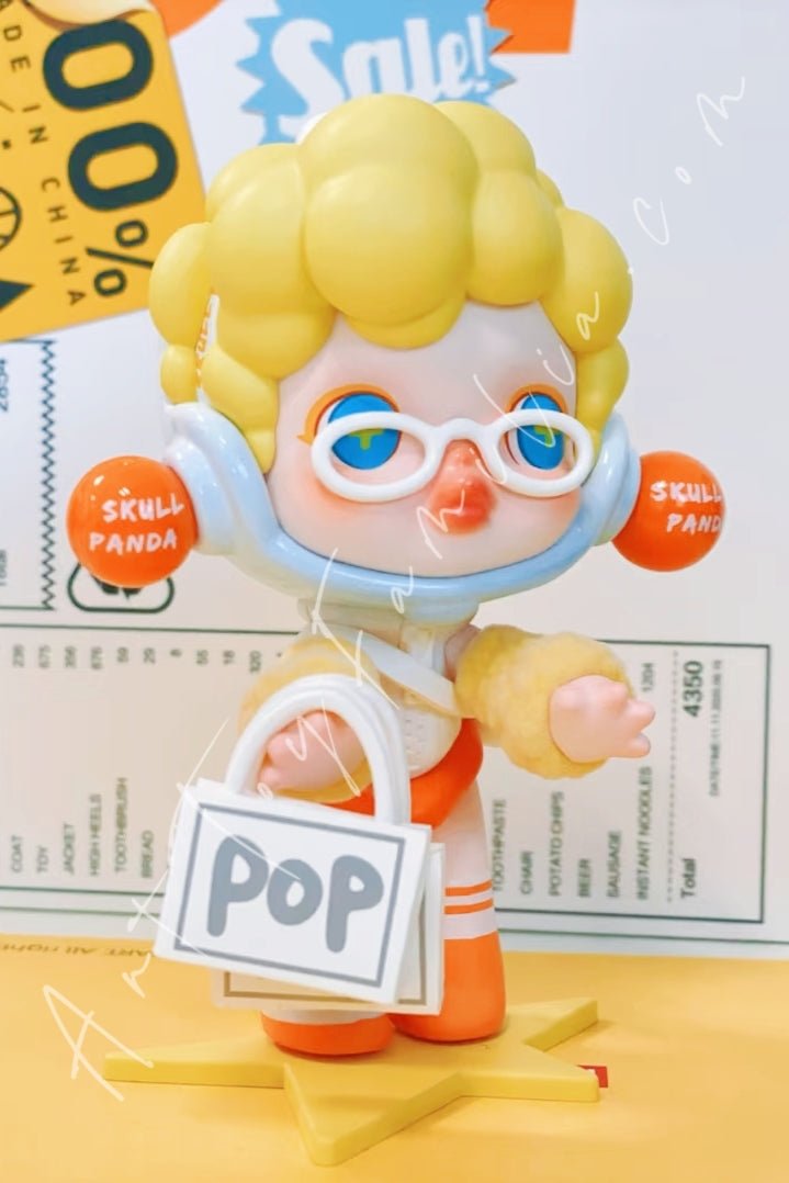 Skullpanda Shopaholic Figurine