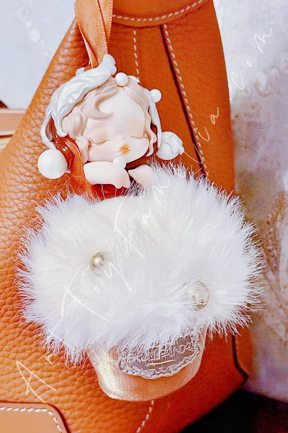 Skullpanda The Feast Begins Series Fragrance Pendant