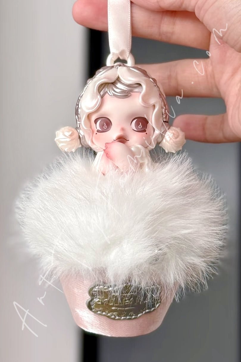 Skullpanda The Feast Begins Series Fragrance Pendant