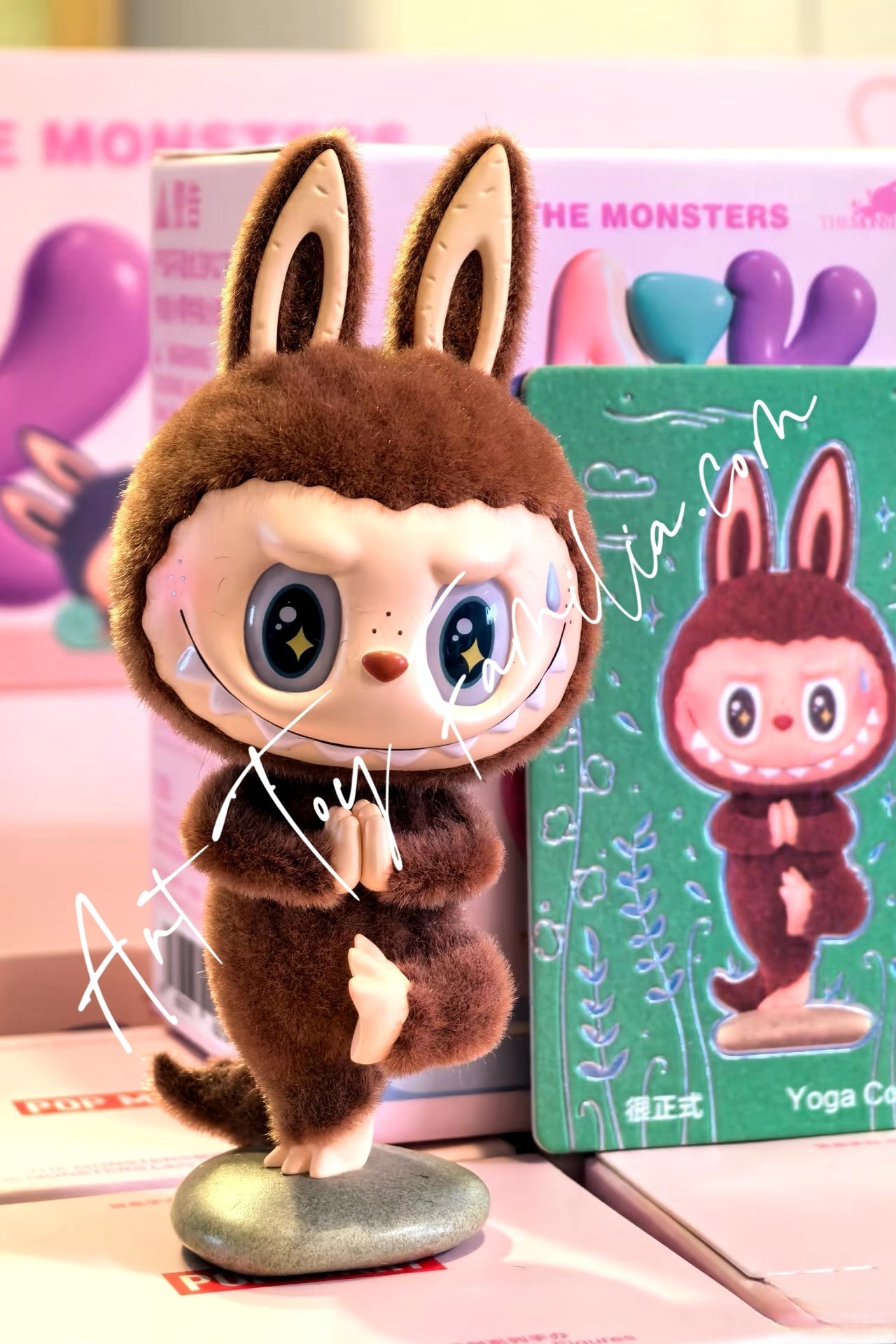 THE MONSTERS Lazy Yoga Series Figures