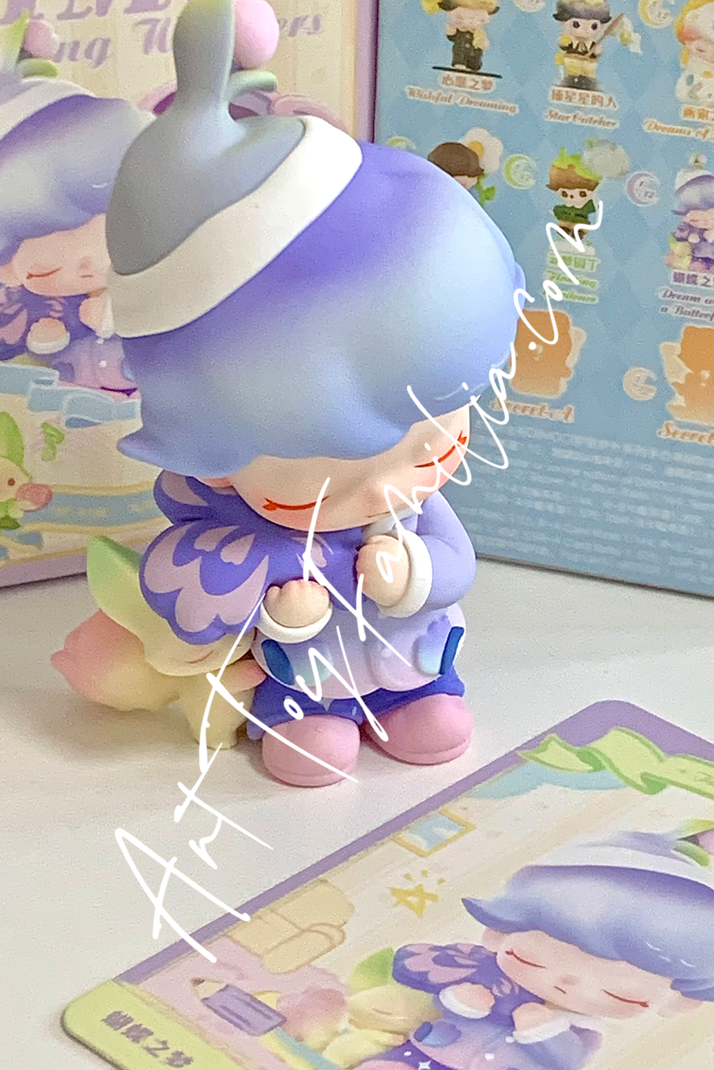 Dimoo Weaving Wonders Figurines