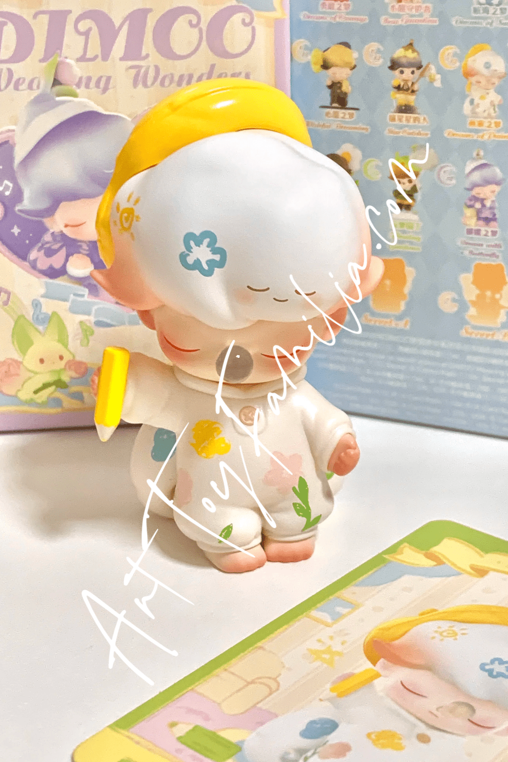 Dimoo Weaving Wonders Figurines