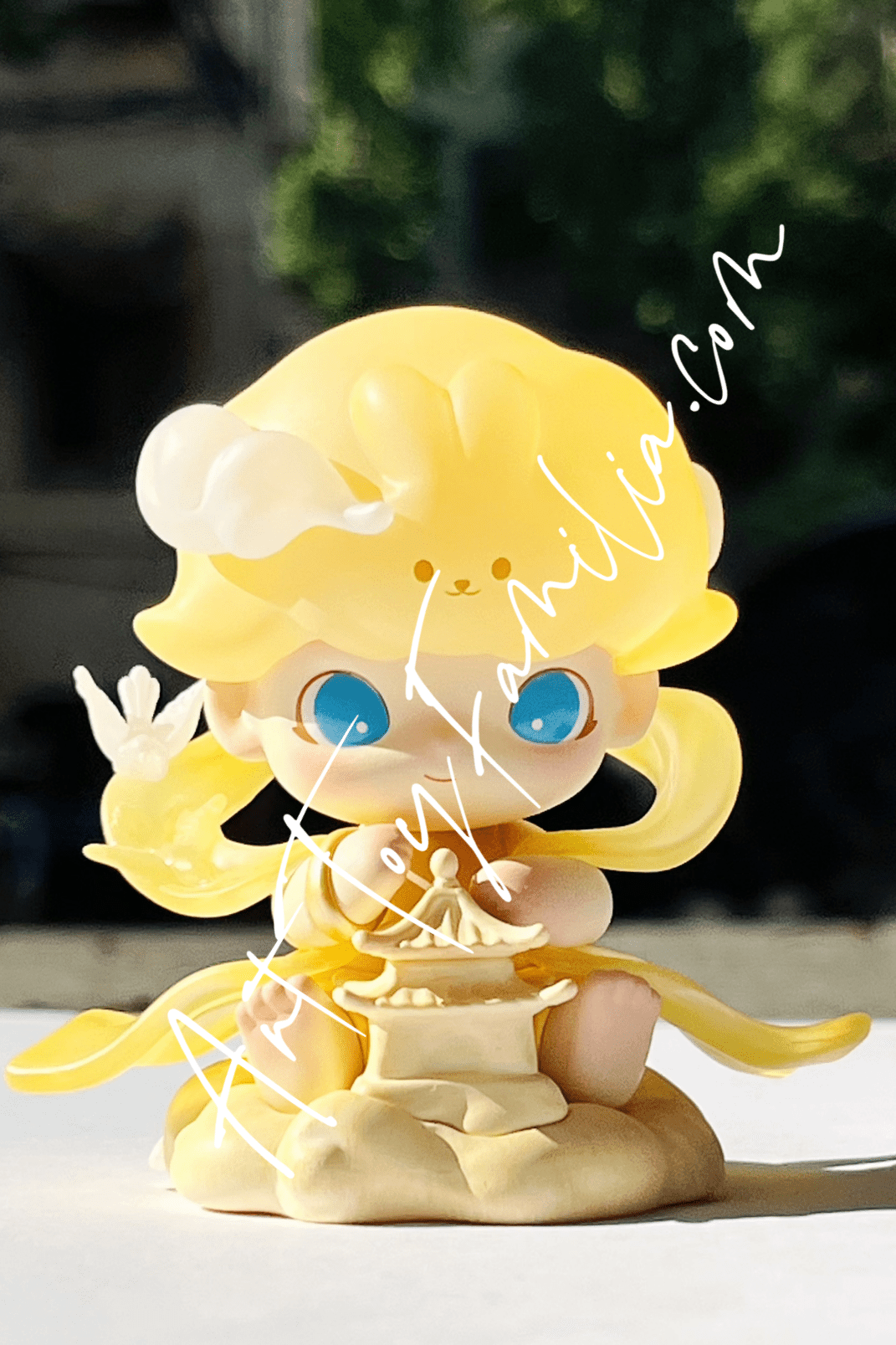 Dimoo World Moon Palace Figurine