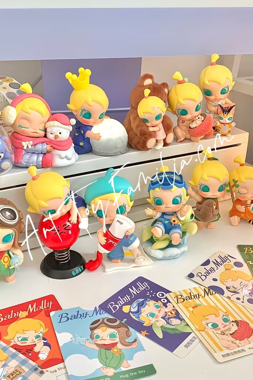 Baby Molly My Huggable Discovery Series Figures
