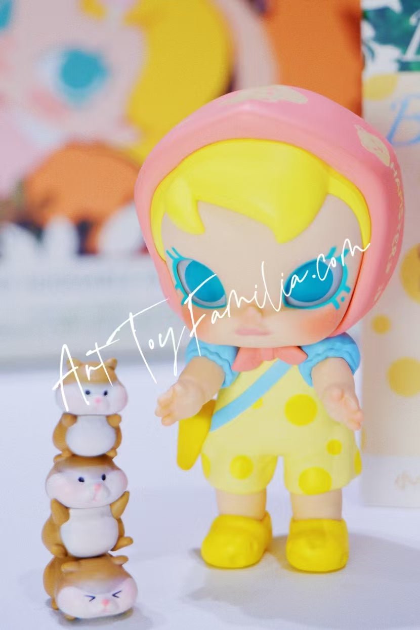 Baby Molly My Huggable Discovery Series Figures