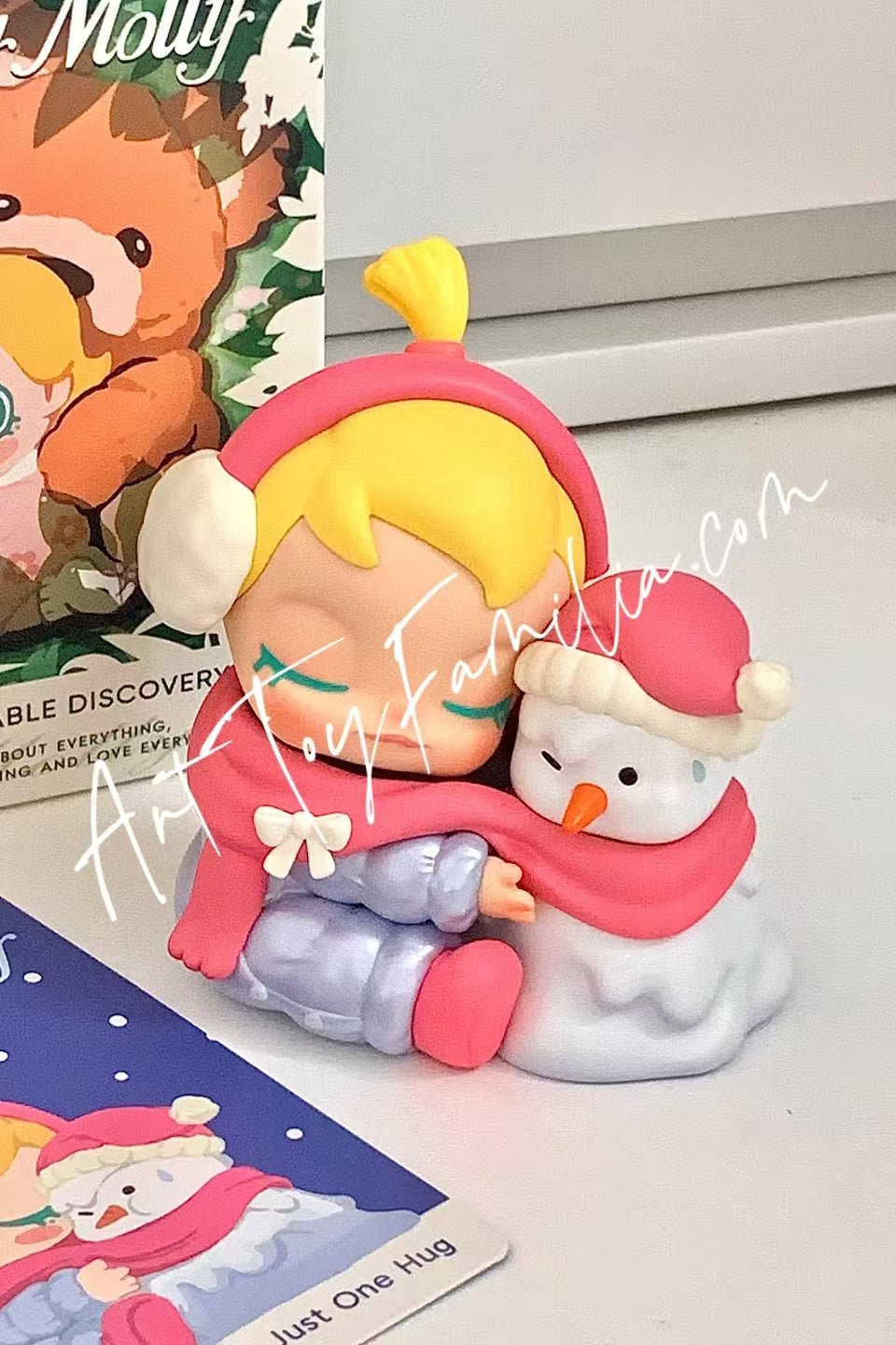 Baby Molly My Huggable Discovery Series Figures