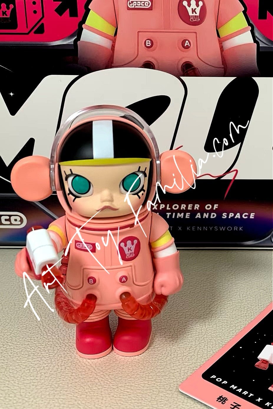 Mega Space Molly 100% Series 3